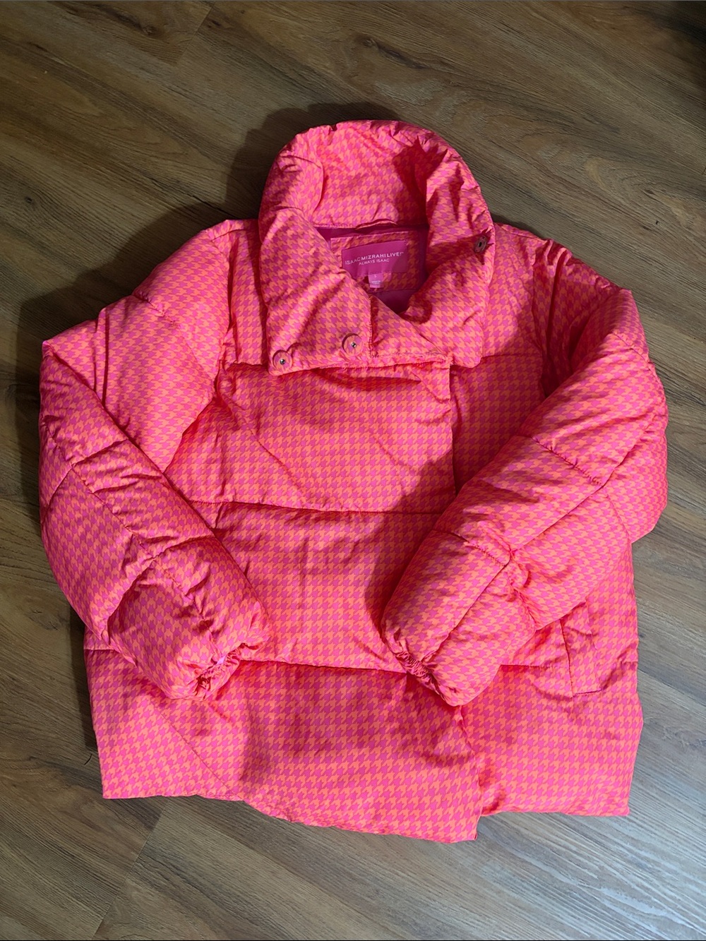Isaac Mizrahi Neon Pink Patterned Puffer Jacket